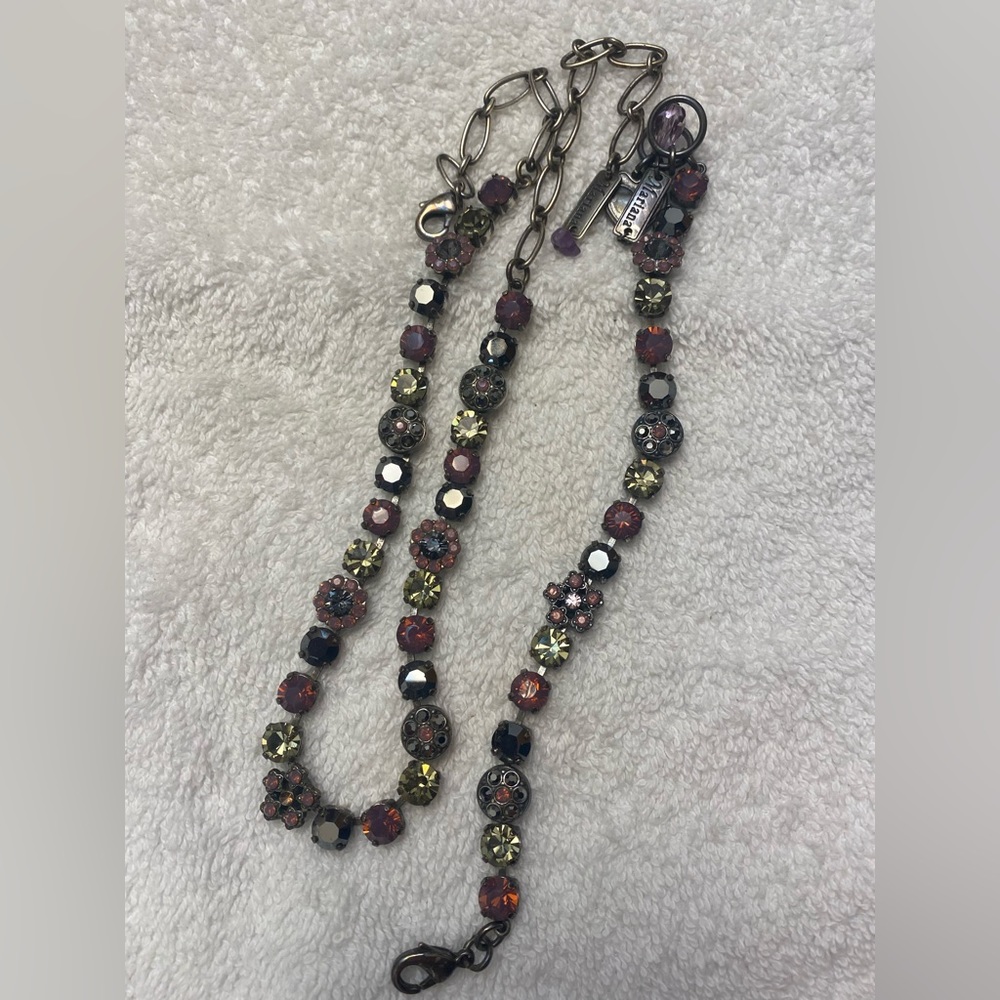 Gently used Mariana necklace & bracelet